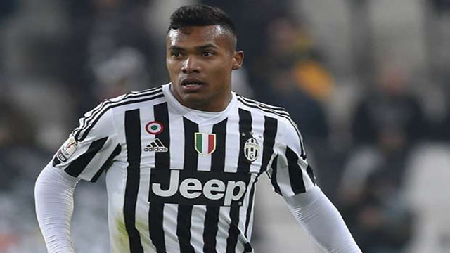 Juventus Menegaskan Tidak Akan Menjual Alex Sandro
